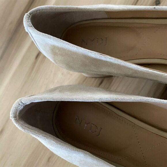 NYDJ Women's Beige Suede Block Heel Pumps size 8.5 - Picture 5 of 10